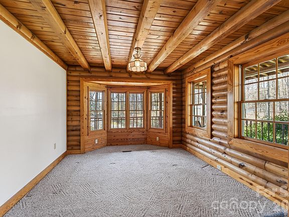 5th image of 5981 Johnson Rd