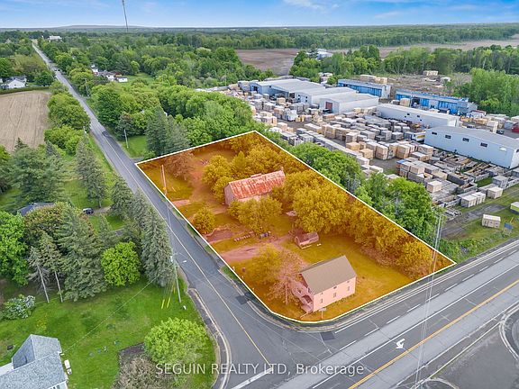 2nd image of 1050 Greenlane Rd E
