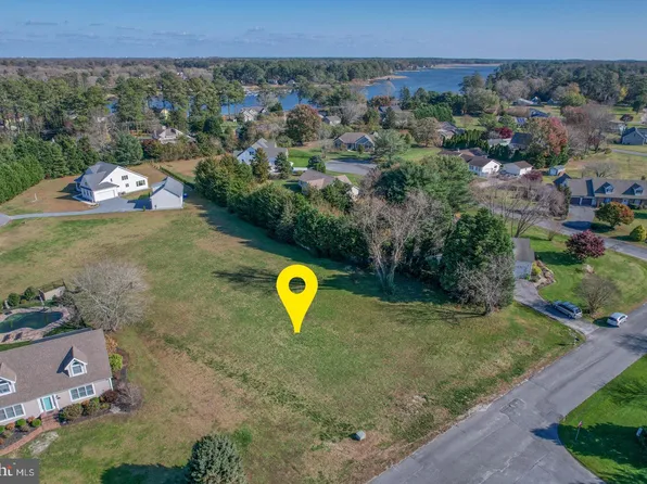 12 Dogwood Dr, Harbeson, DE 19951