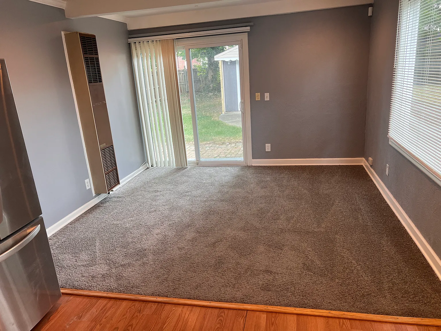 3 bed, 1305 sqft, $1,600 — Photo 4