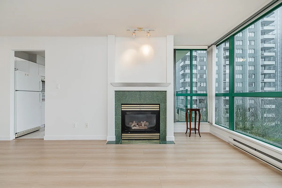 Building Photo - 5899 Wilson Ave #607