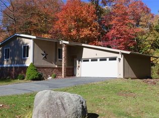 5 Epsilon Ave, Old Lyme, CT 06371