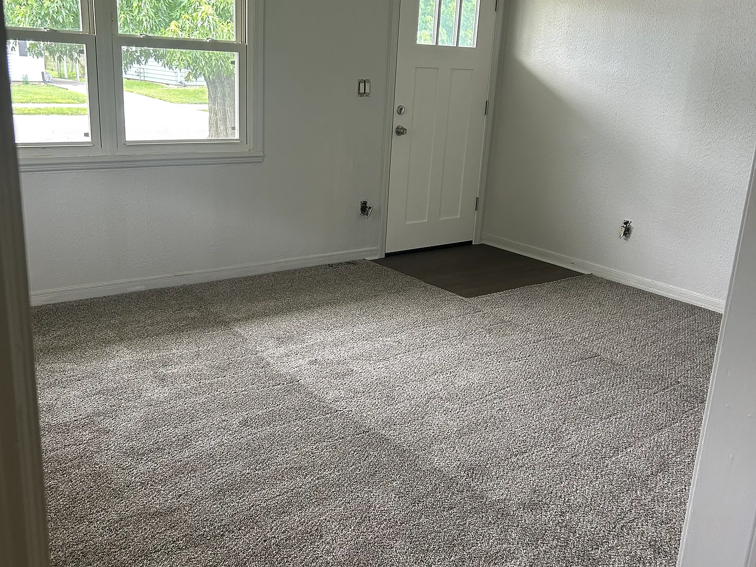 2 bed, 672 sqft, $1,000 — Photo 3