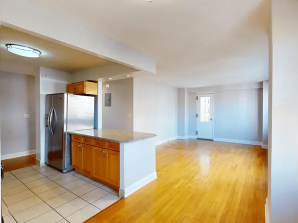 50 West 97th Street image 2 of 8