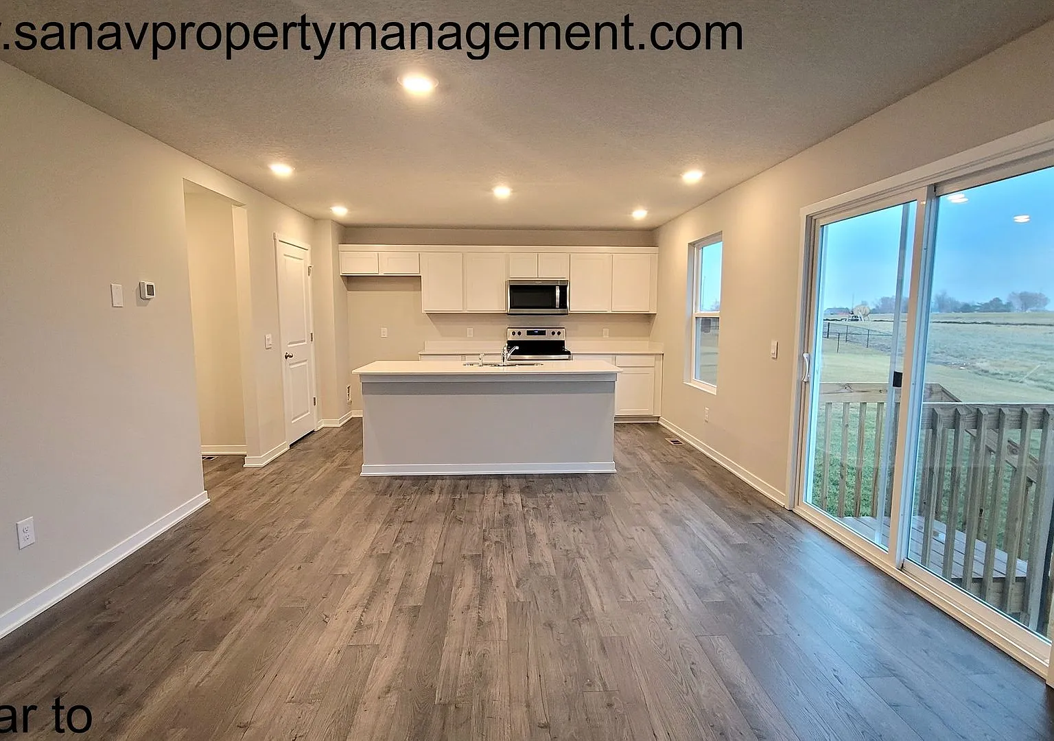 5809 NE Verona Drive, Ankeny, IA Spacious & Modern Living in Kimberley Crossing — Photo 3