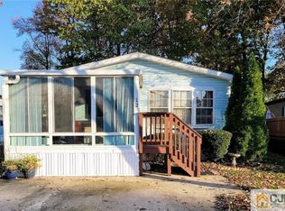 12 Emerson Rd, North Brunswick, NJ 08902