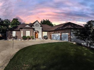 565 Lewis Rd, Eureka, MO 63025