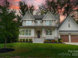 2120 Nims Village Dr, Fort Mill, SC 29715