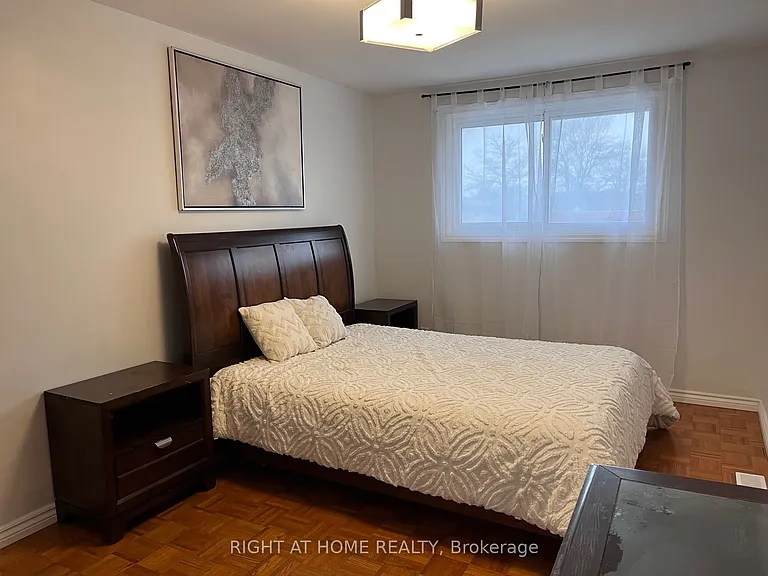 7431 Jubilee Dr — Photo 26