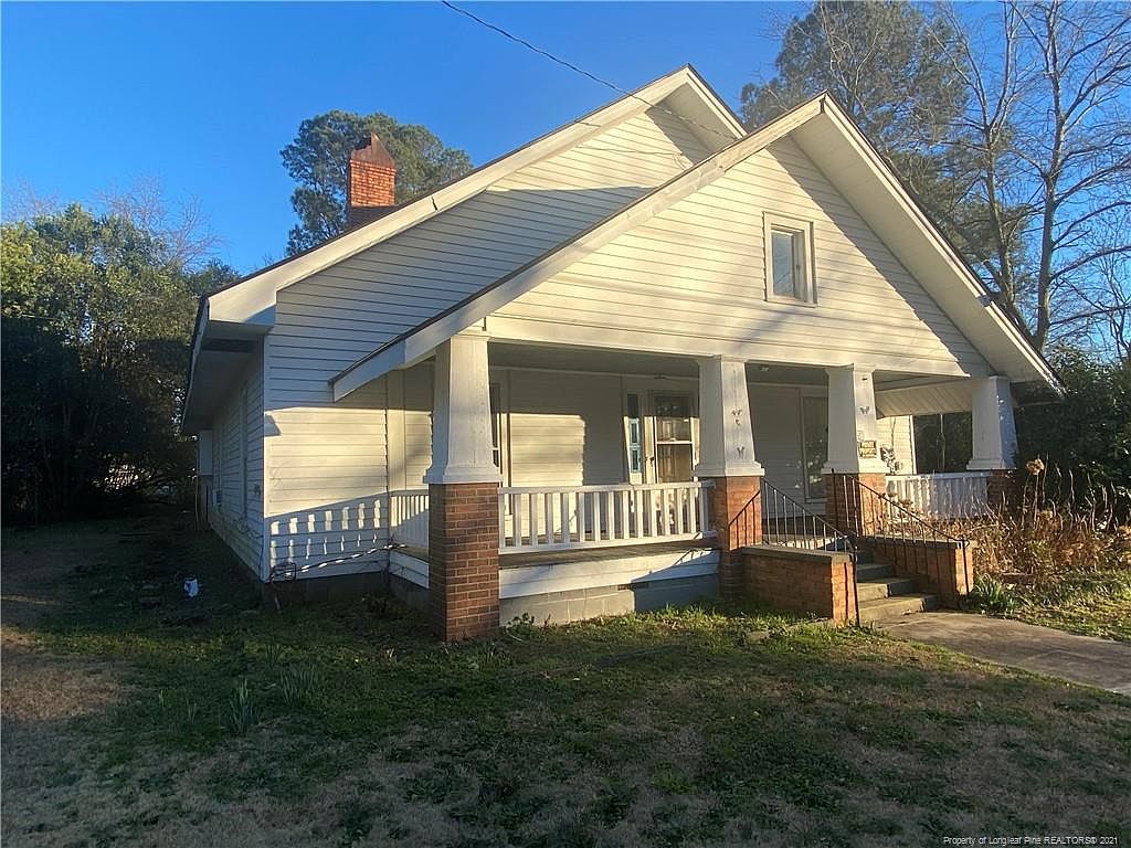 59 S Fayetteville St, Parkton, NC 28371 Zillow