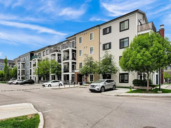 215 N Legacy Blvd SE #3305, Calgary, AB T2X 3Z5