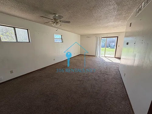 Floor plan 738 W 15th St