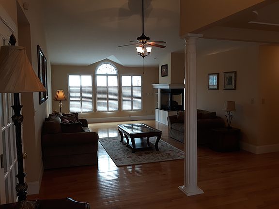 Checkout the view in back!