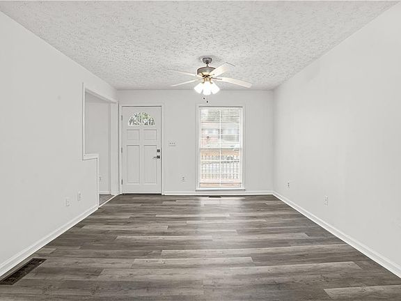 5th image of 452 Fedora Way NW