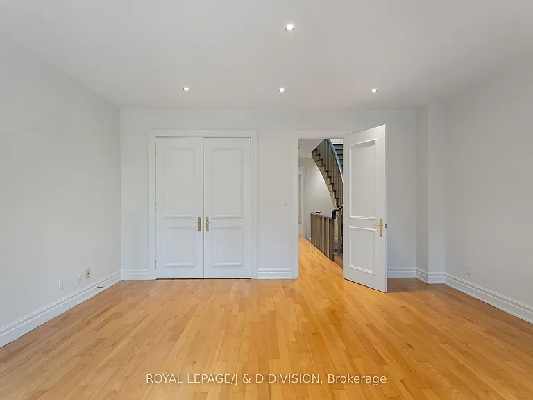 6 Huntley St — Photo 24