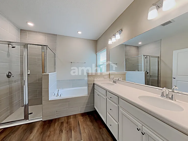 109 Stone Arbor Ln — Photo 9