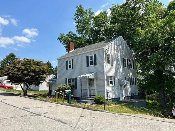 51 Elm Ln, Wheeling, WV 26003