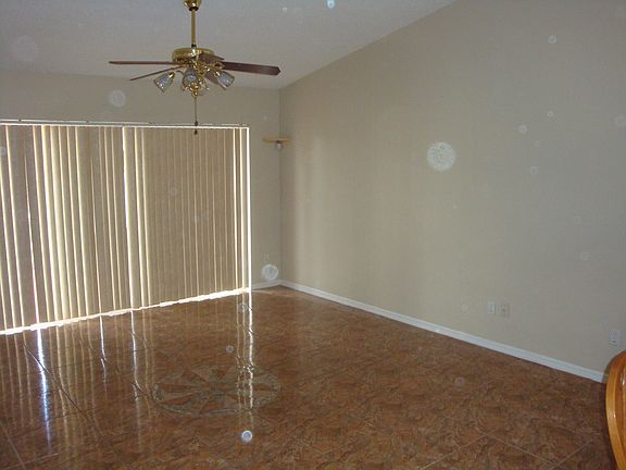 5th image of 7949 Merrimac Cove Dr