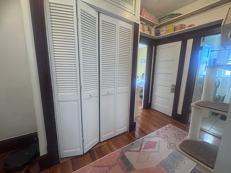 93 Beech St #2 — Photo 8