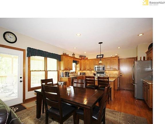 5th image of 1812 SW Pinecreek Ct