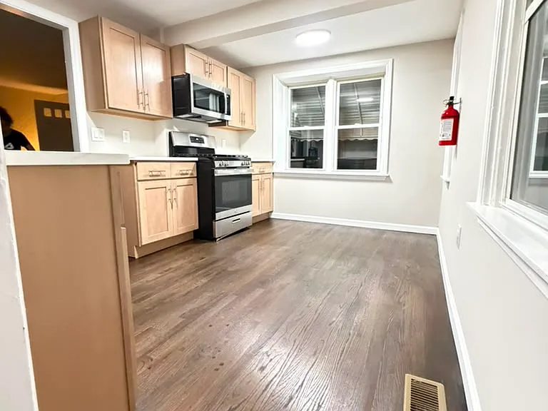519 Bethel Ave — Photo 10