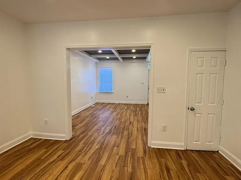 4013 Eierman Ave — Photo 4