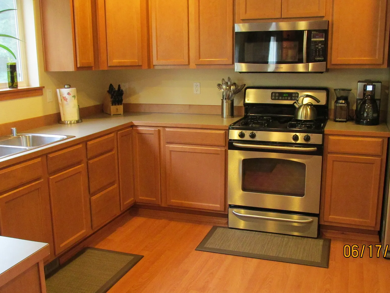 4 bed, 1995 sqft, $2,800 — Photo 4