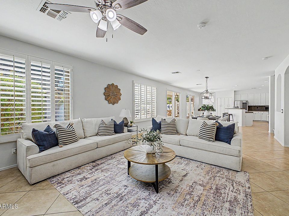 1st image of 8039 W FOOTHILL Drive