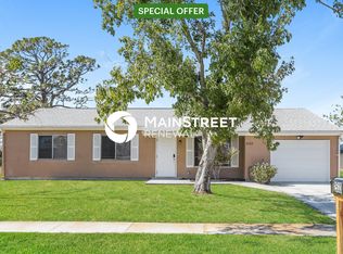 2533 Fairbrook St, North Port, FL 34287