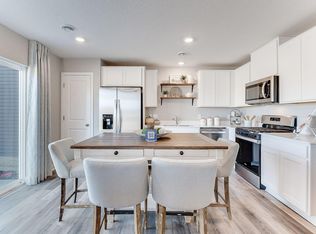 1937 Highview Ter, Shakopee, MN 55379