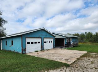 9426 N McGahn Rd, Germfask, MI 49836