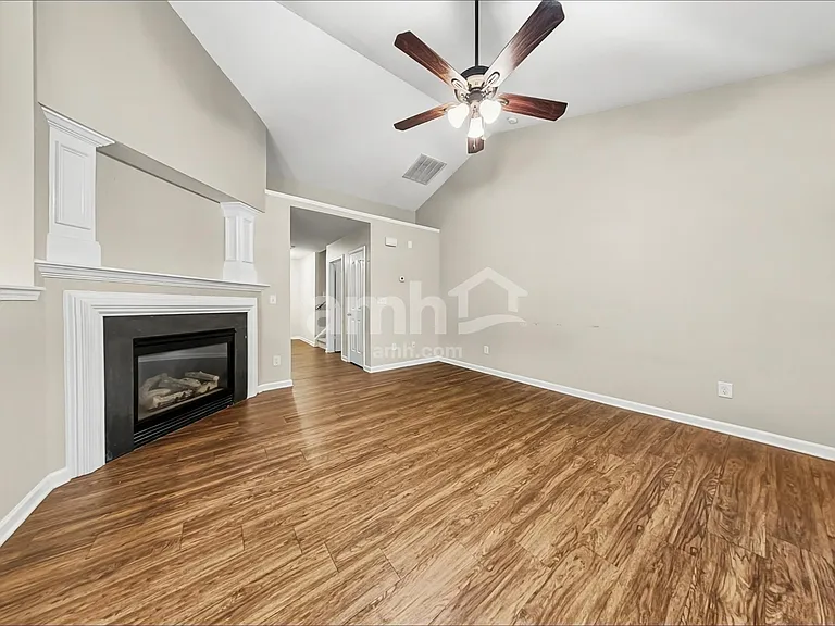 7033 Sunman Rd — Photo 6