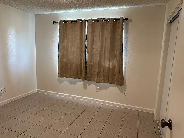 9542 Bancroft Way — Photo 26