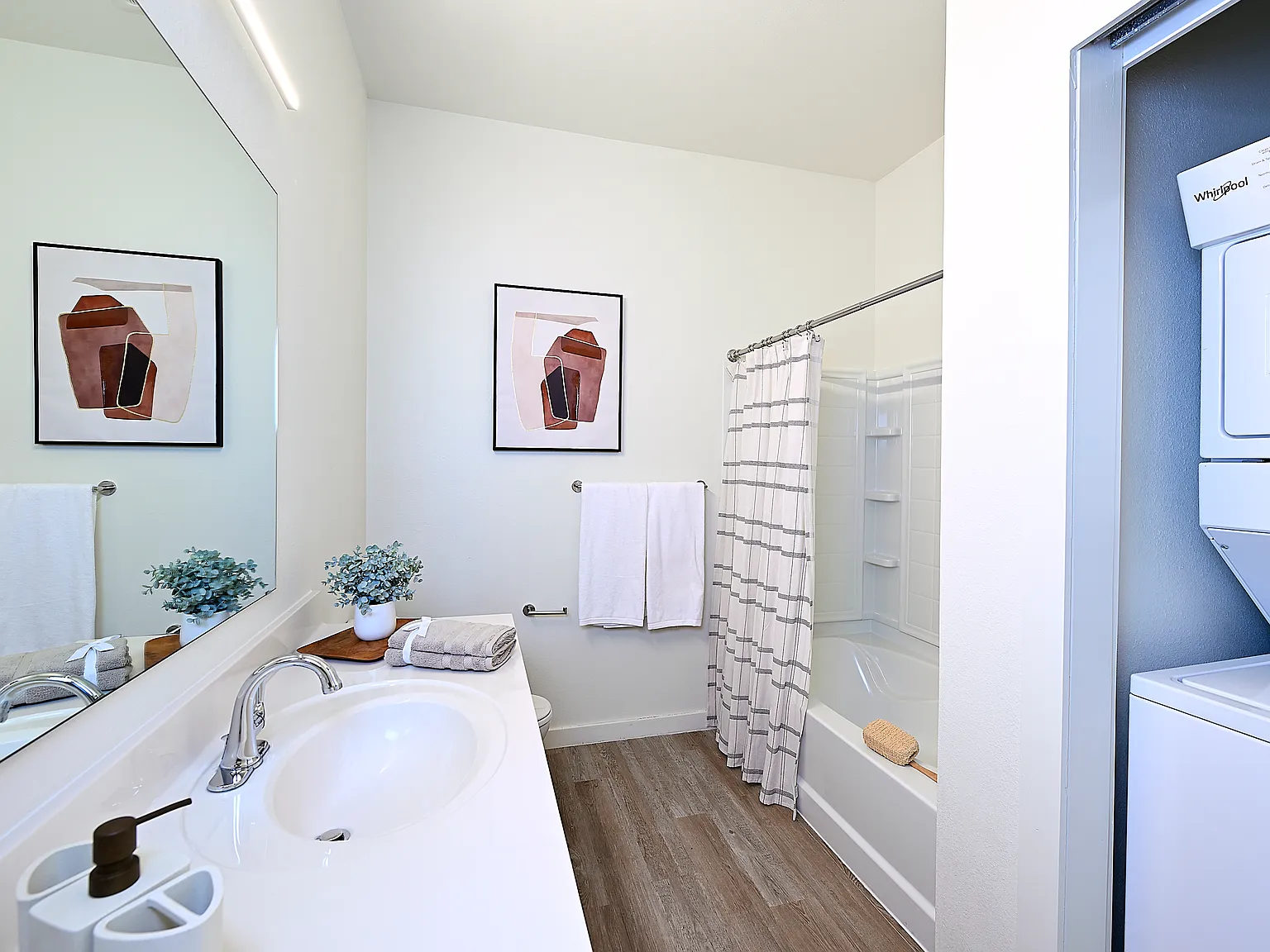 Acequia Lofts — Photo 4