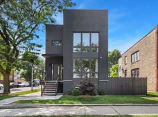 3700 N Whipple St, Chicago, IL 60618