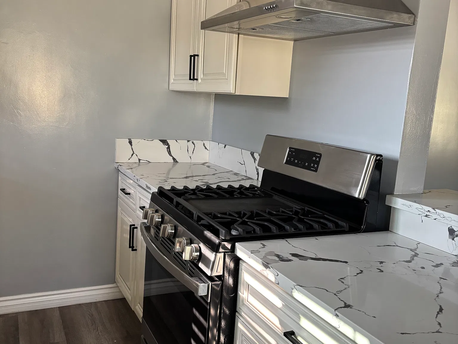 2 bed, $2,100 — Photo 2