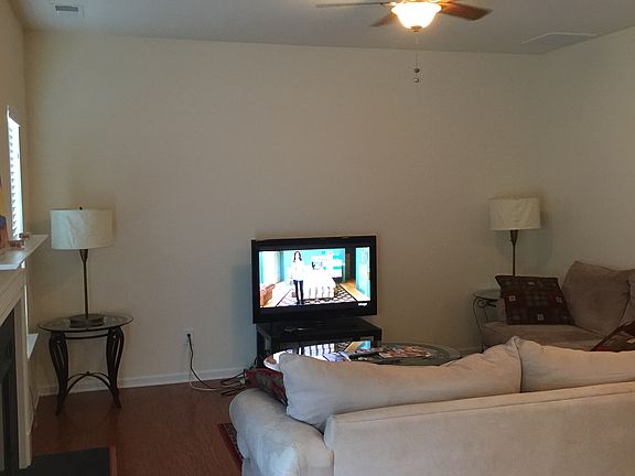 4th image of 14117 Tamarack Dr
