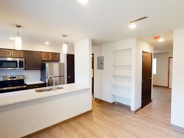 213 S. Sheldon, 213 S Sheldon Ave Unit 1, Ames, IA 50014