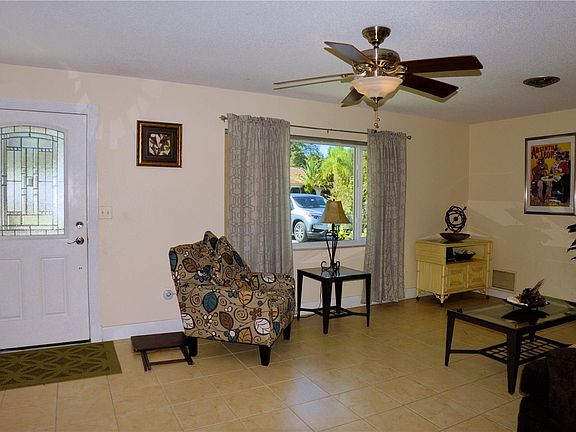 5th image of 260 Sunset Beach Dr