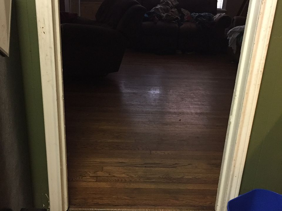 2nd image of 2005 Terrace Ln
