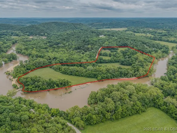 4506 Tunnel Dam Rd, Macks Creek, MO 65786
