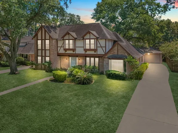 8011 Liberty Elm Ct, Spring, TX 77379