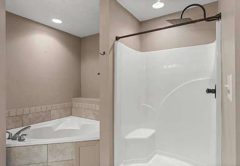 5590 Buck Ward Rd — Photo 25