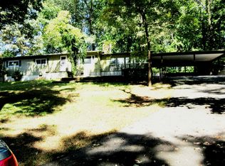 3601 Woods Creek Dr, Young Harris, GA 30582