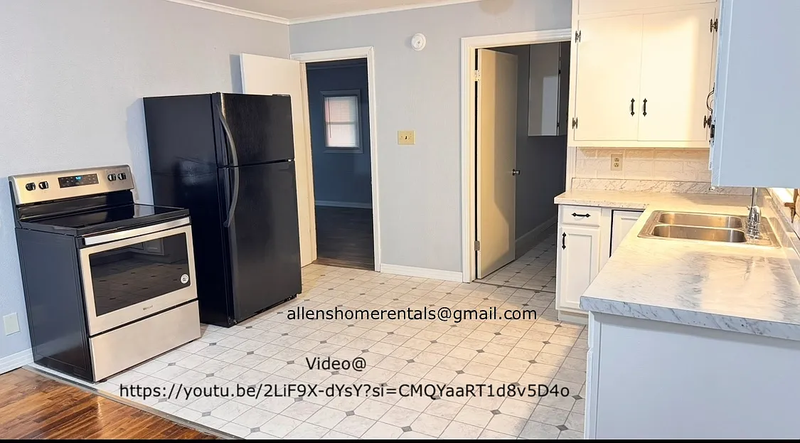 1765 Greenfield Hwy — Photo 2
