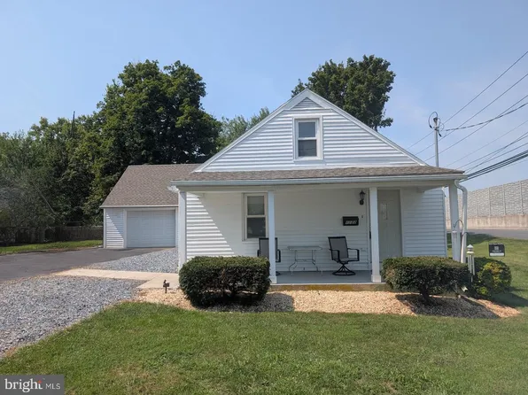 1122 Laurel Ave, Camp Hill, PA 17011