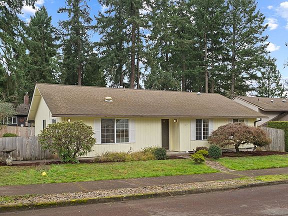 2nd image of 12170 SW Spring Ct