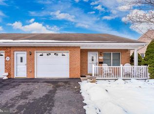 1230 Hunters Woods Dr, Hagerstown, MD 21740
