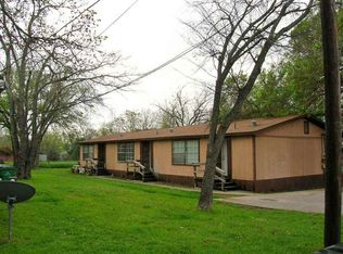 205 E Elm St, Burnet, TX 78611