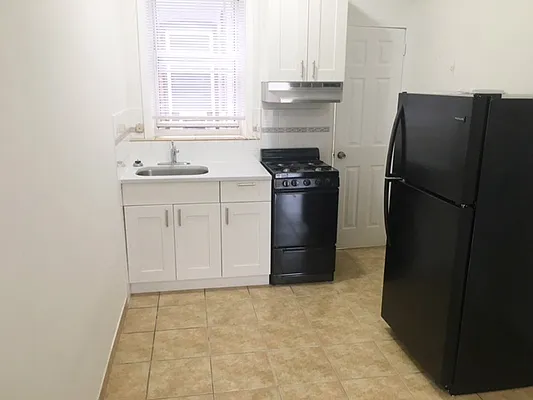 Rented by Empire Valley | media 4